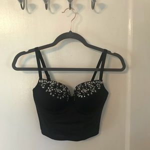 Bebe Crop Top